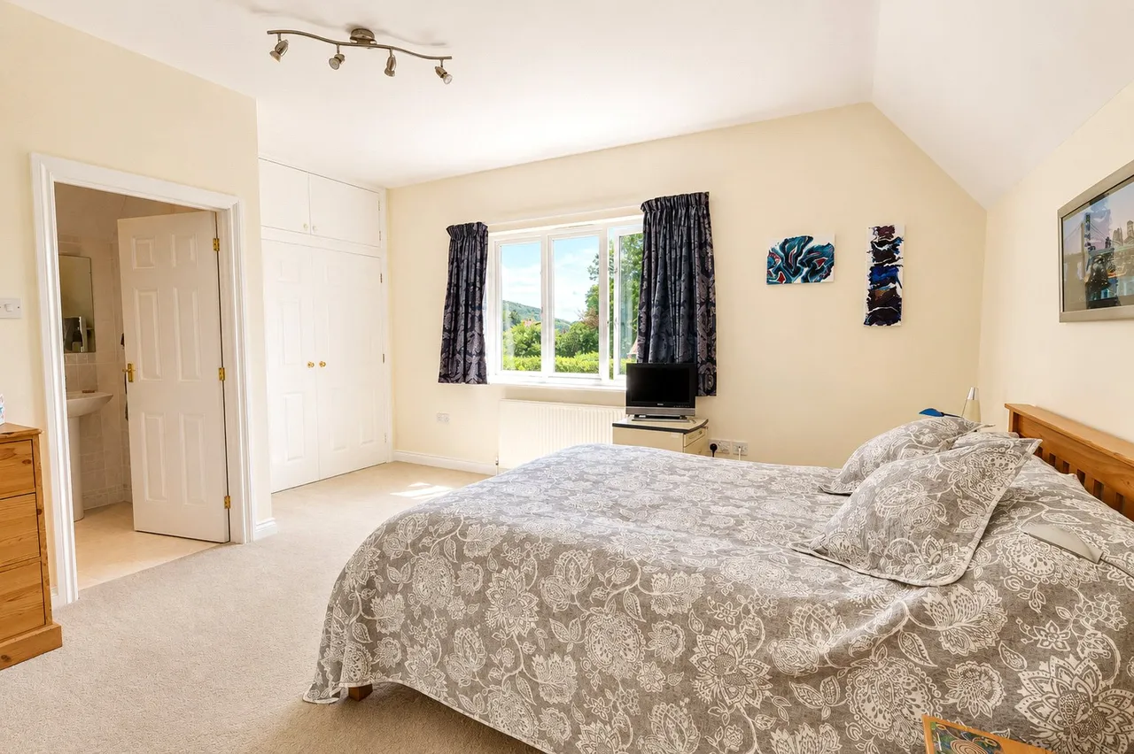 Brockwell Lane, Wootton Courtenay, photo 19