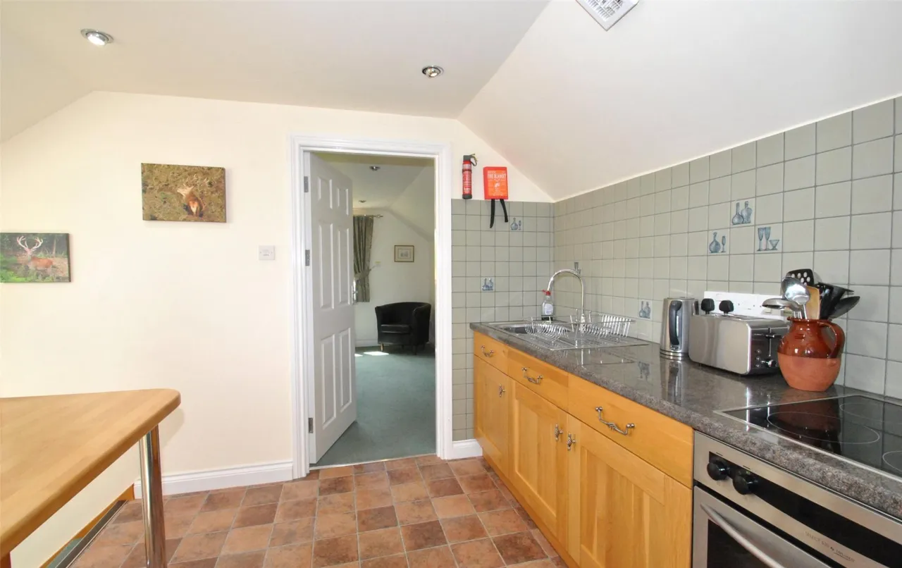 Brockwell Lane, Wootton Courtenay, photo 26