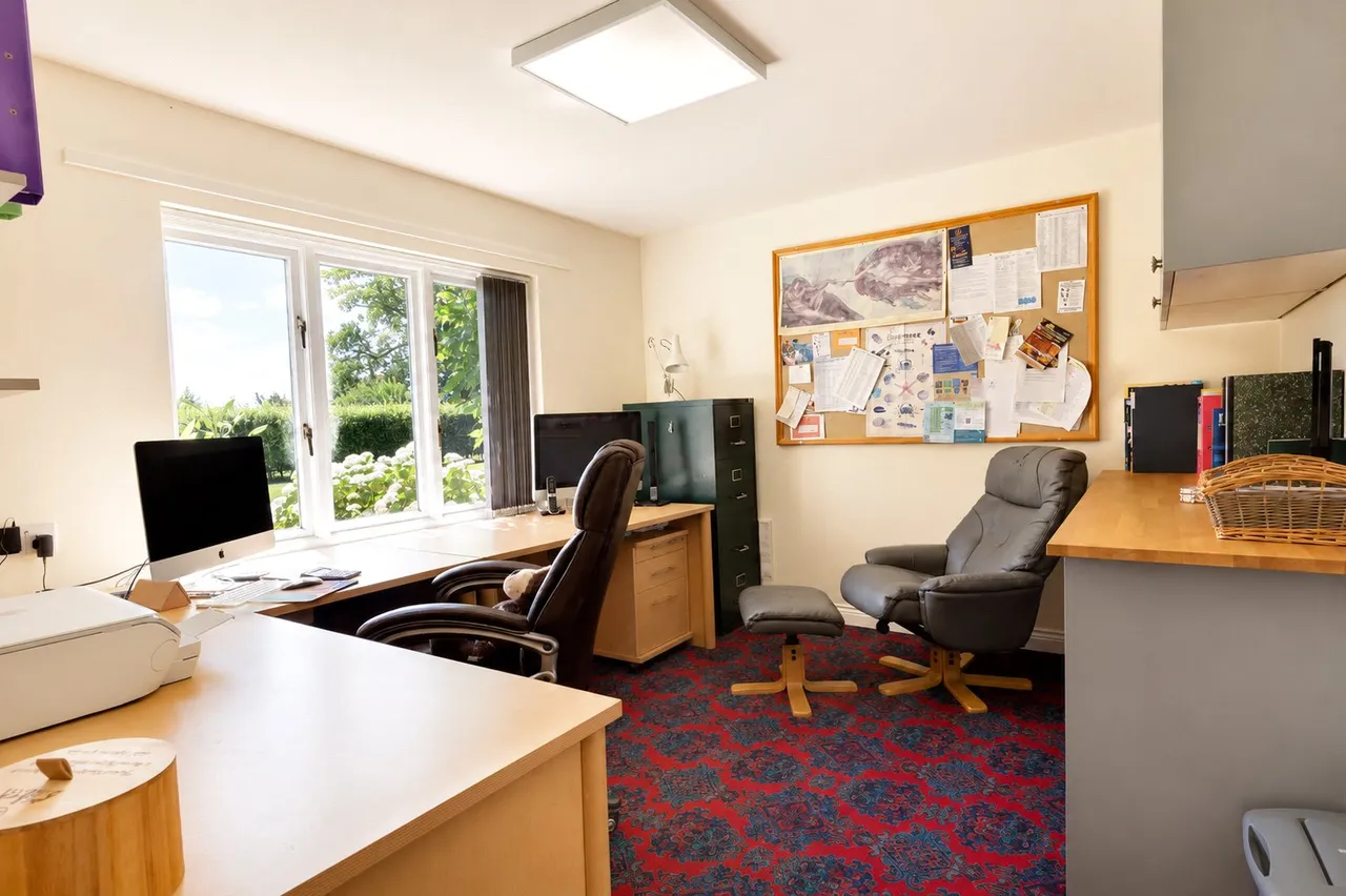 Brockwell Lane, Wootton Courtenay, photo 13