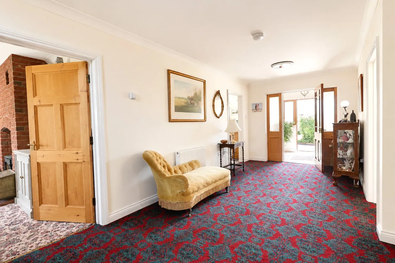 Brockwell Lane, Wootton Courtenay, photo 44