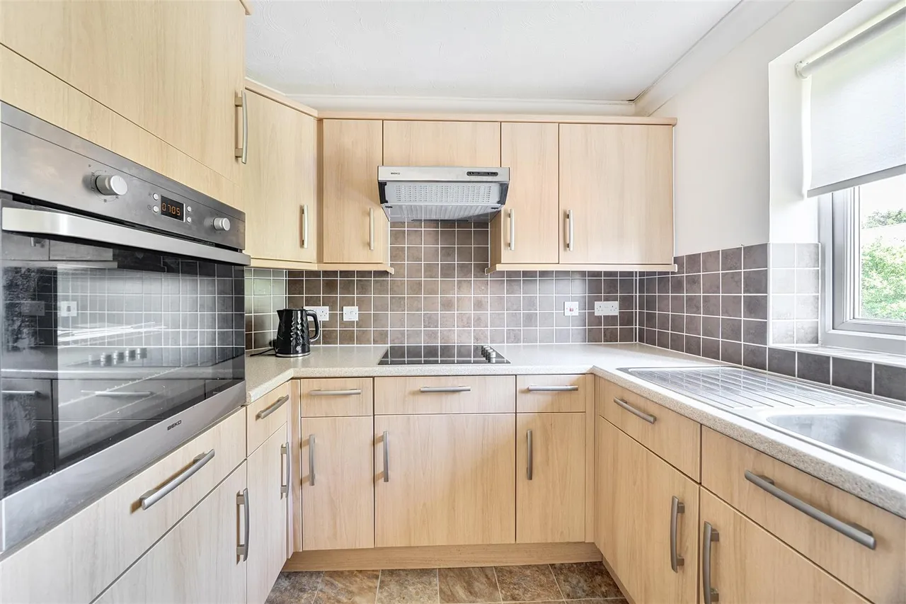 Newbury, Gillingham, SP8, photo 6