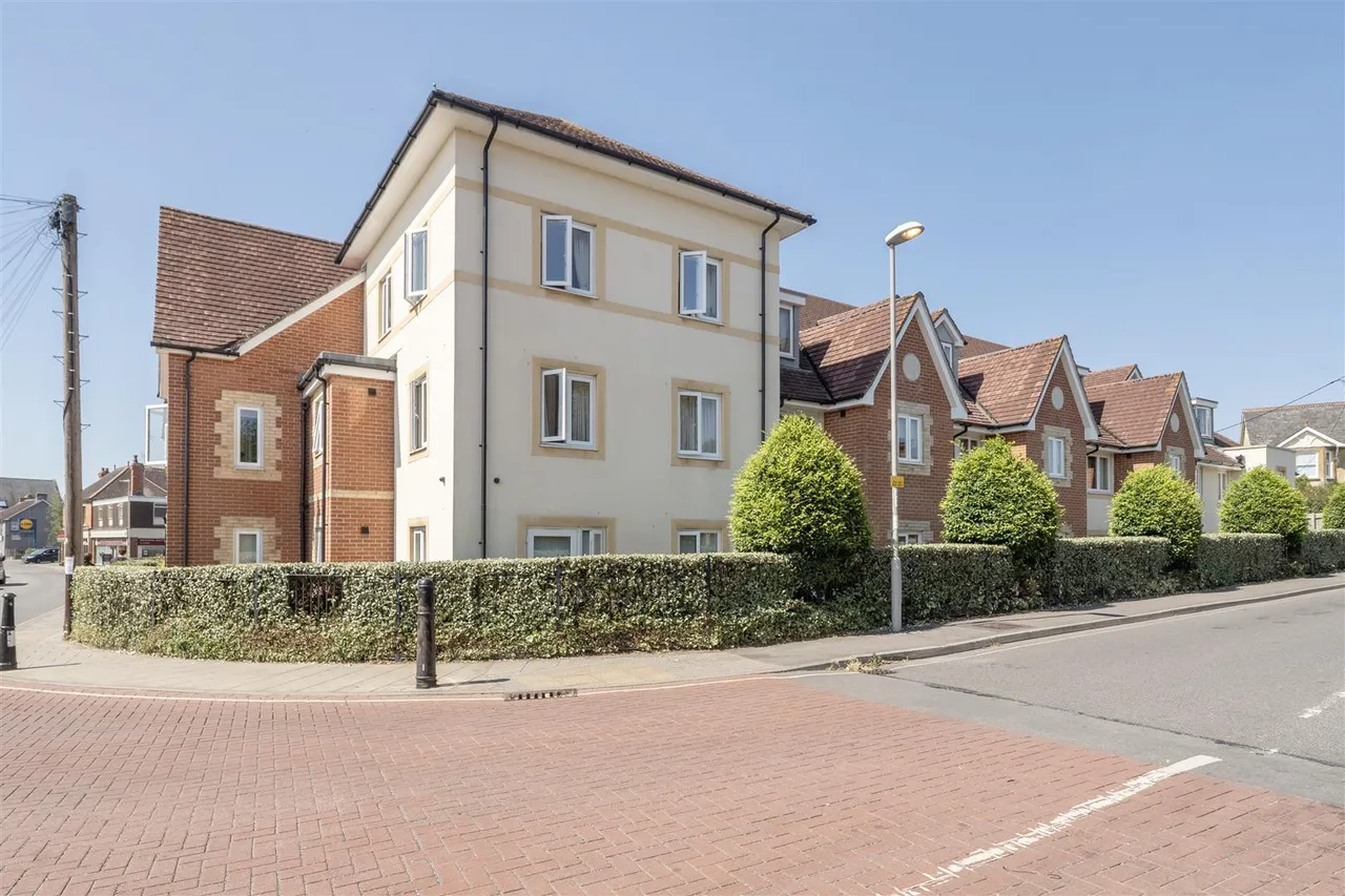 Newbury, Gillingham, SP8, photo 14
