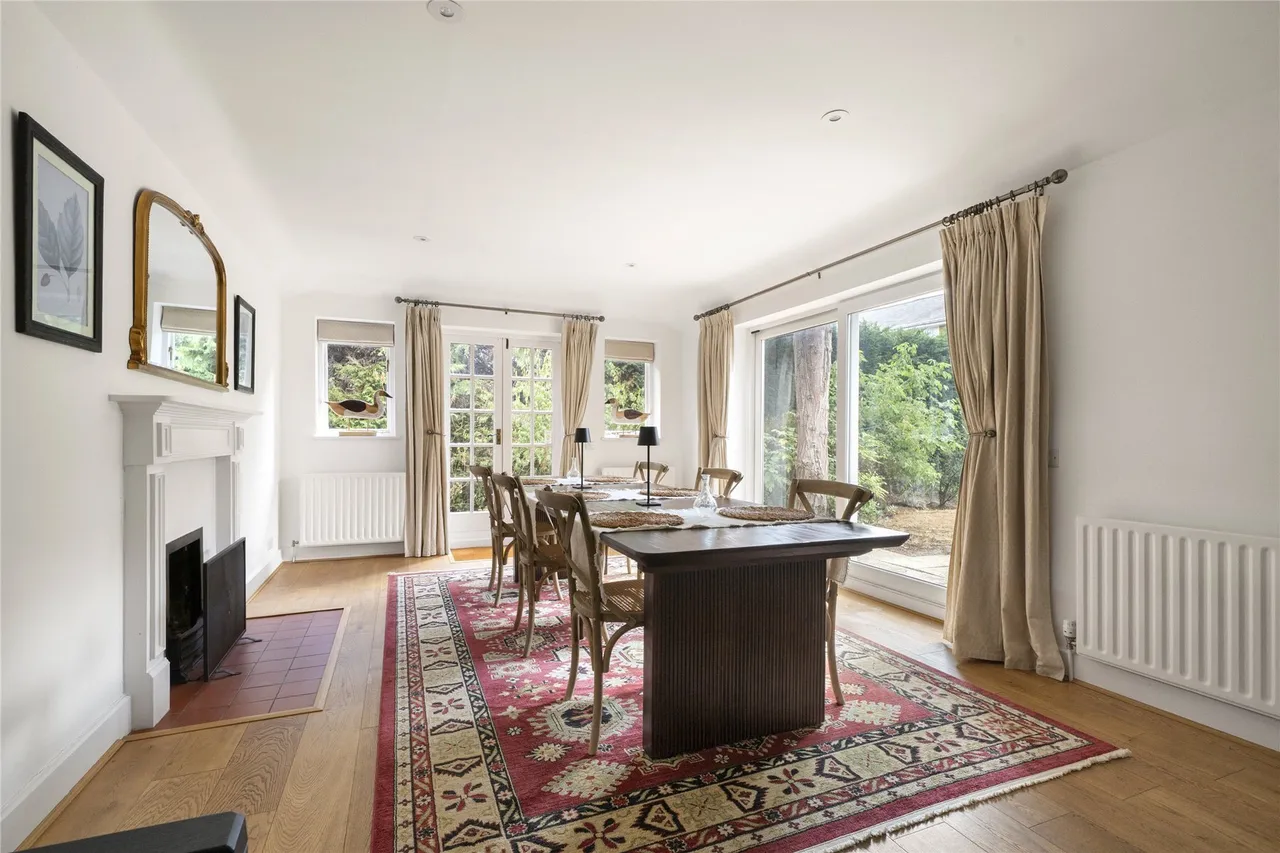 High Pine Close, Weybridge, KT13, photo 6