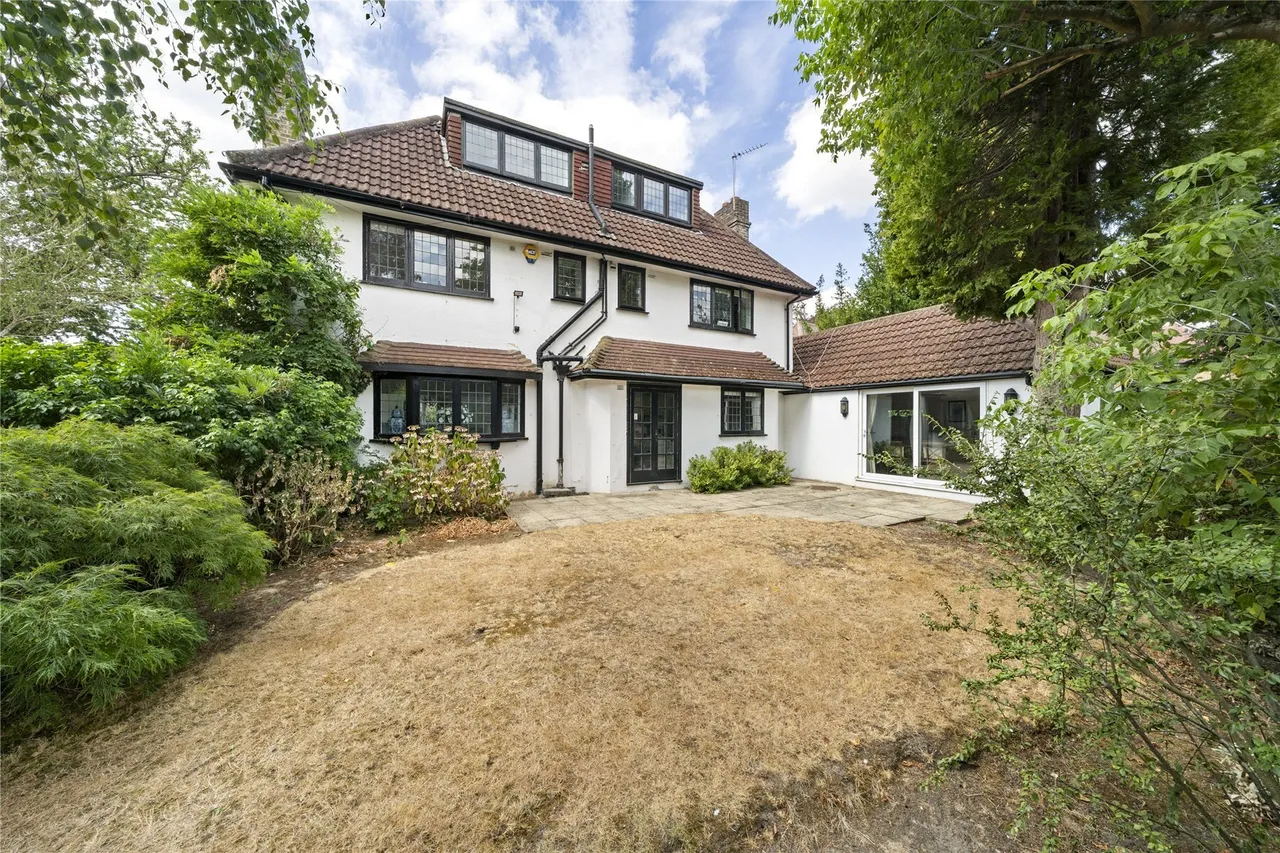 High Pine Close, Weybridge, KT13, photo 20