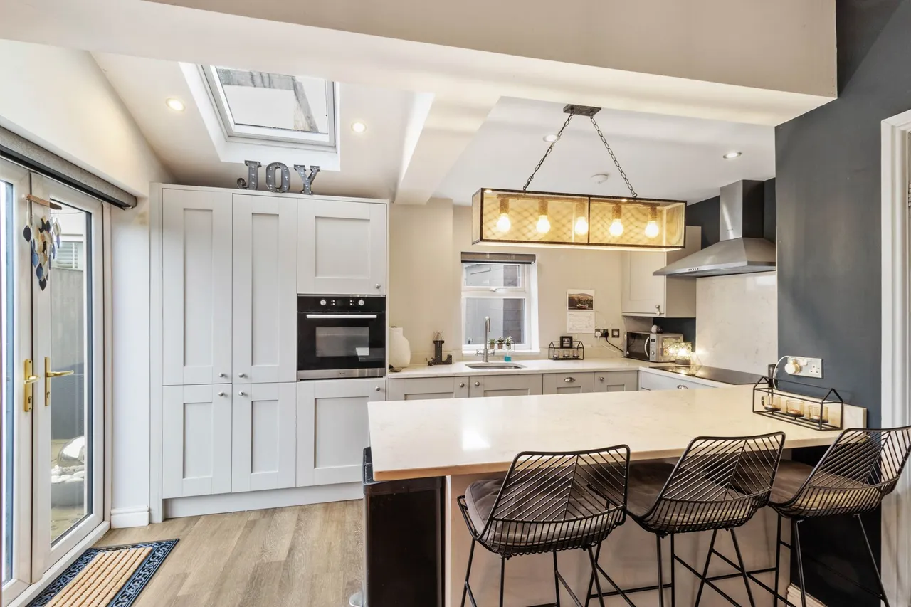 Whitefield Road, Stockton Heath, Warrington, Warrington, WA4 6LZ, photo 3