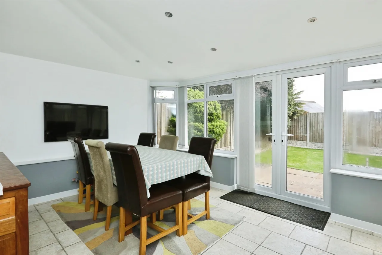 Crossways, East Markham, NG22, photo 11