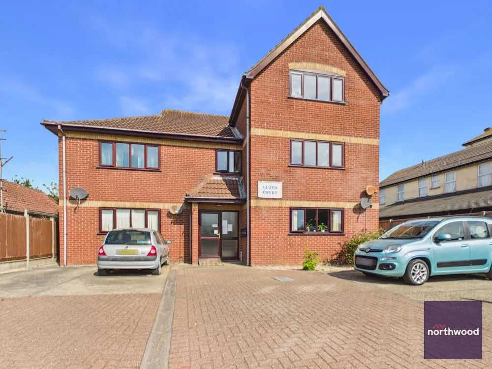 1 bed flat for sale, Lloyd Court, Mablethorpe, LN12