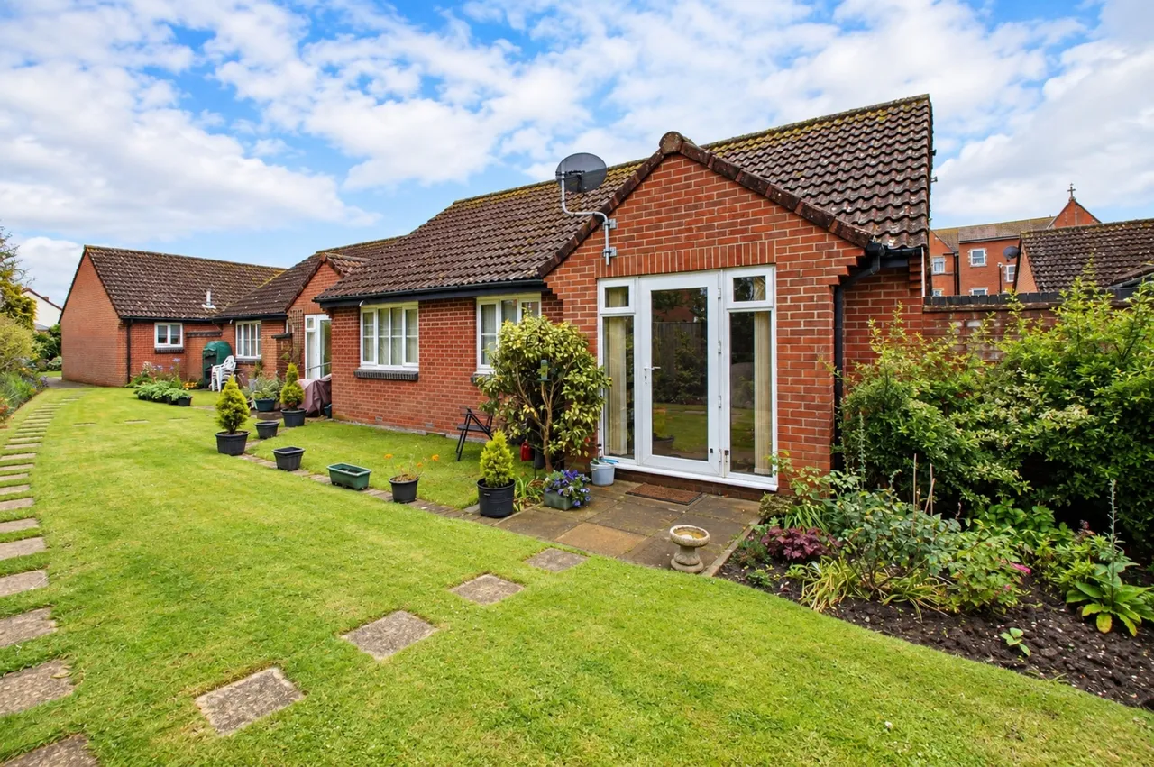 Priory Gardens, Burnham-on-Sea, TA8, photo 9