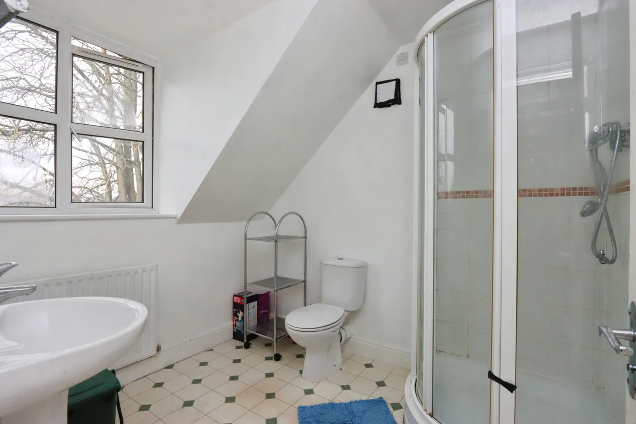Upper Albert Road, Sheffield, S8, photo 10