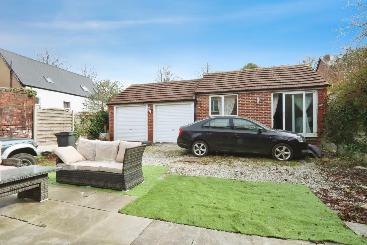 Upper Albert Road, Sheffield, S8, photo 4