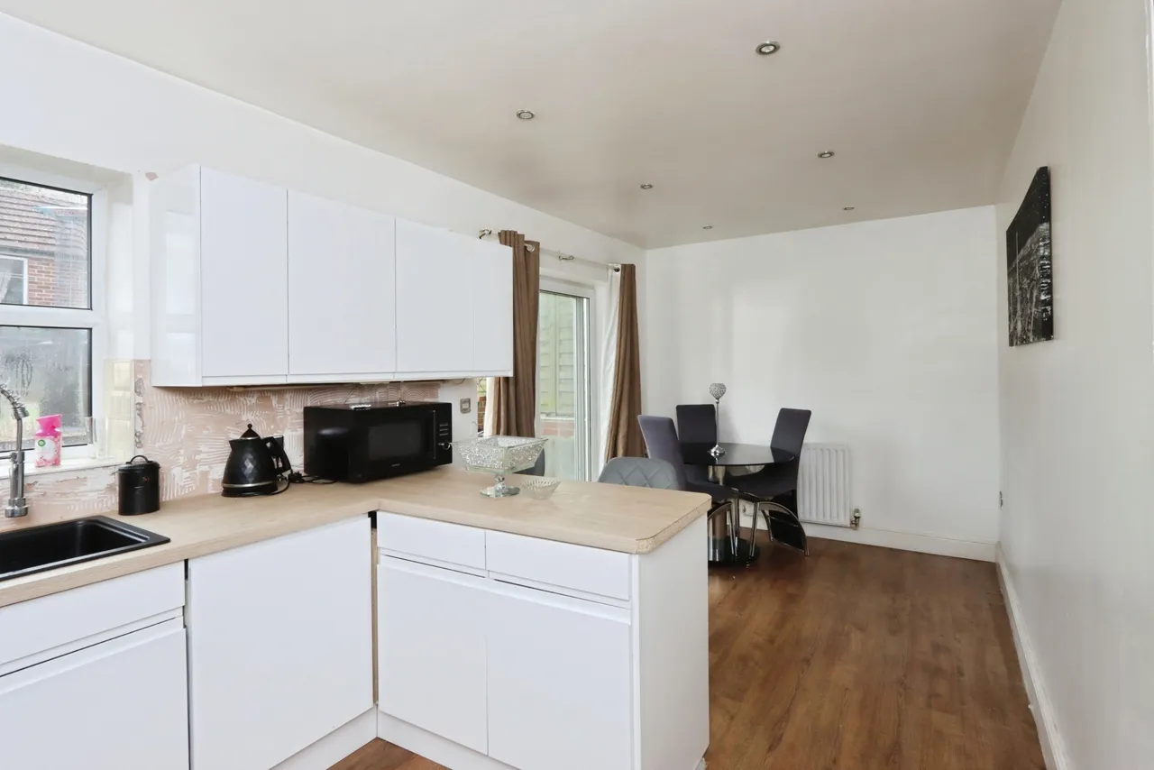 Upper Albert Road, Sheffield, S8, photo 6