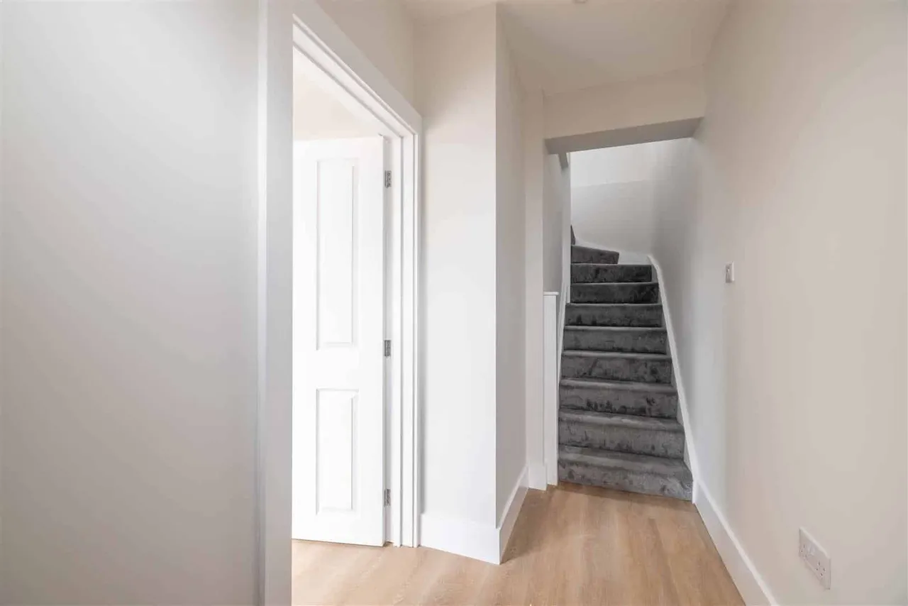 St Leonards Road, Windsor, SL4 3DW, photo 4