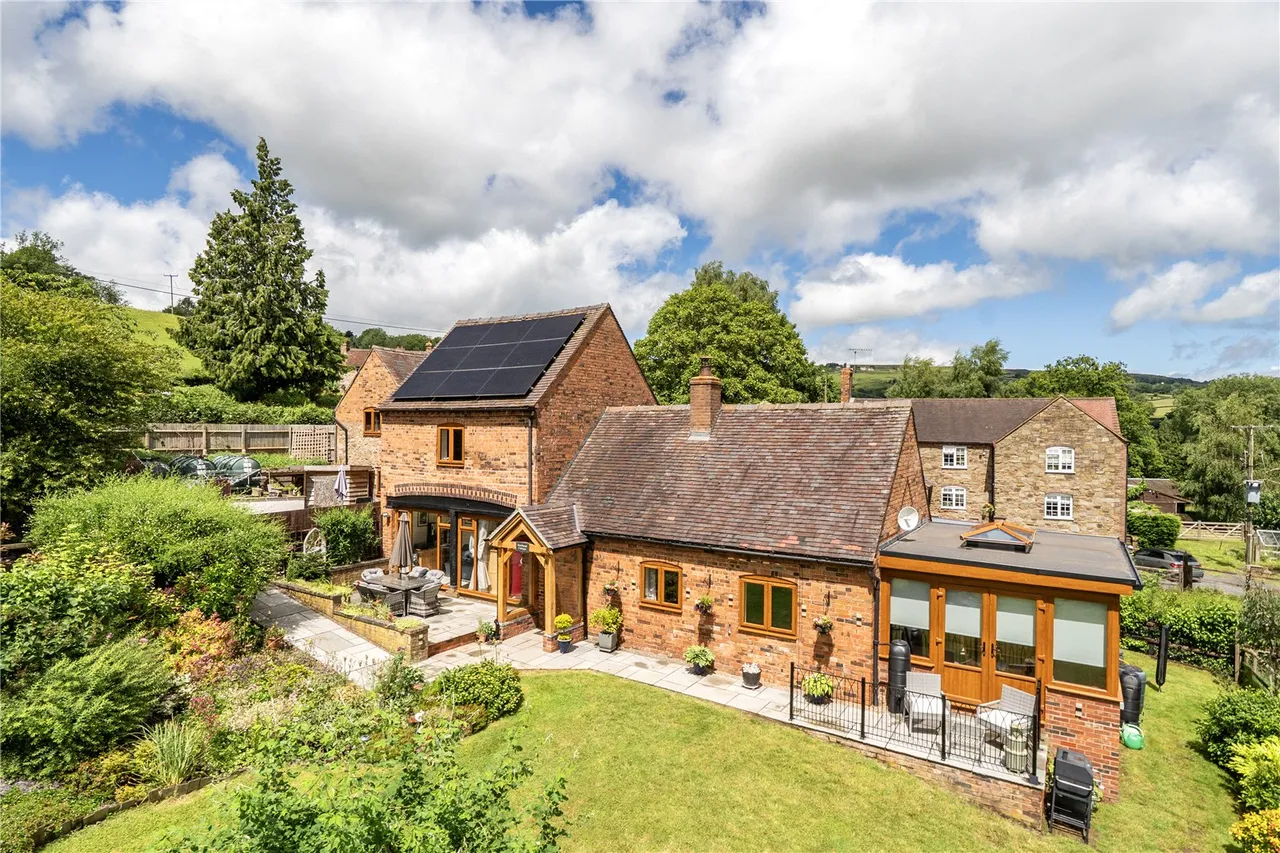 3 bed house for sale — Nash, Ludlow, Shropshire, SY8 3AN