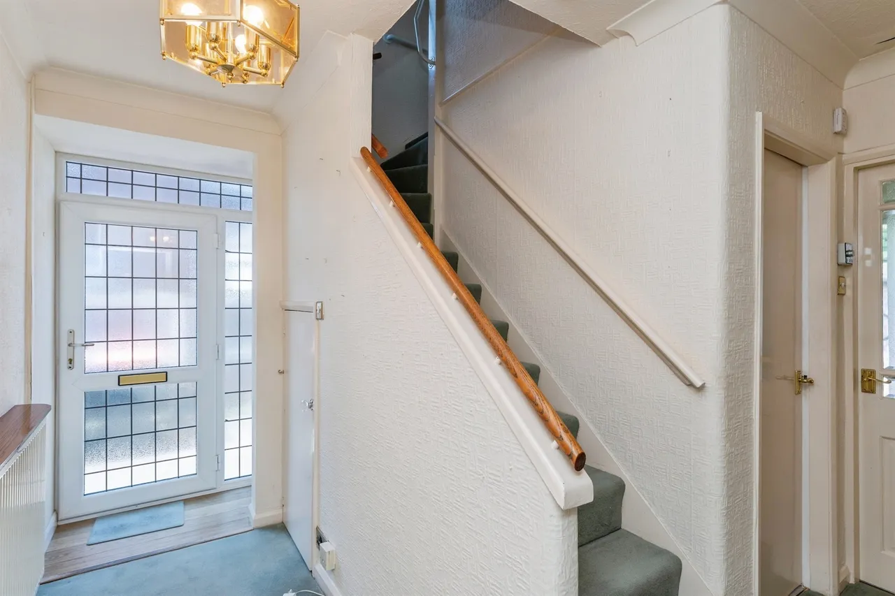 Caldy Close, Chester, photo 7
