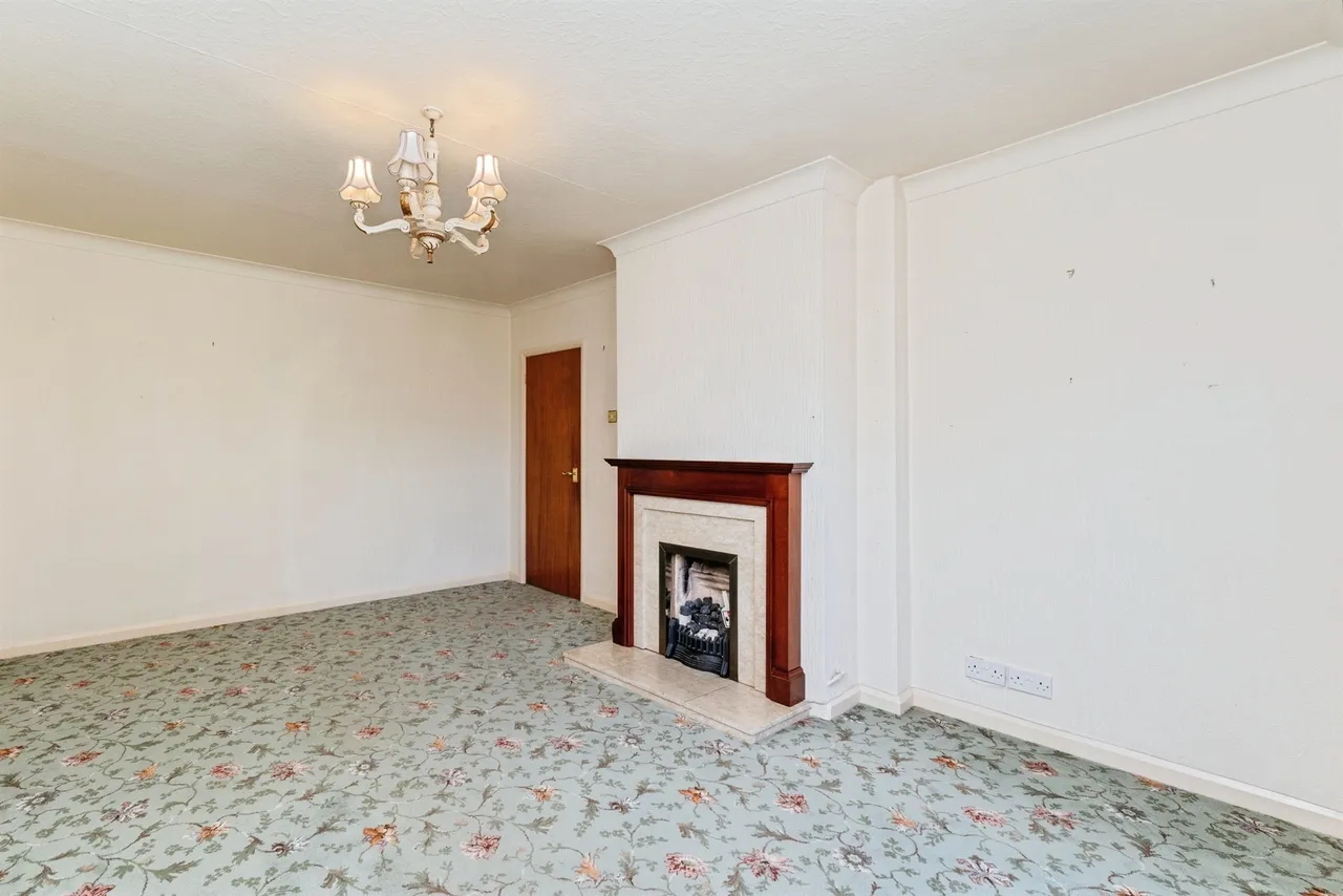 Caldy Close, Chester, photo 3