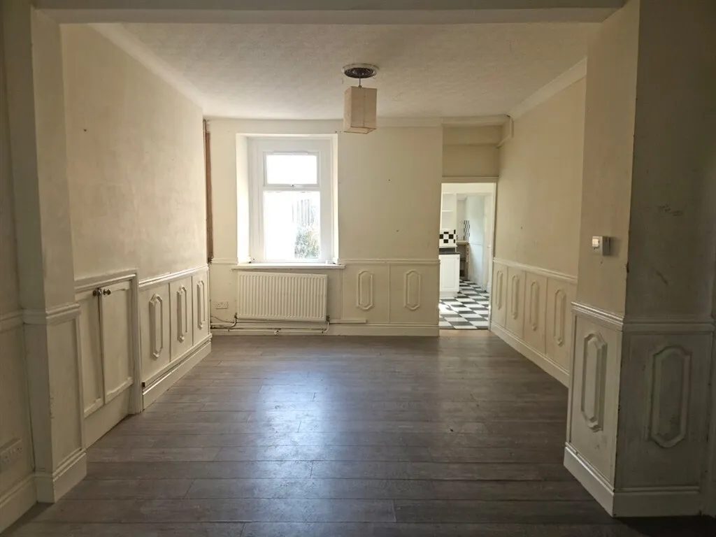 Sandfields Road, PORT TALBOT, photo 6