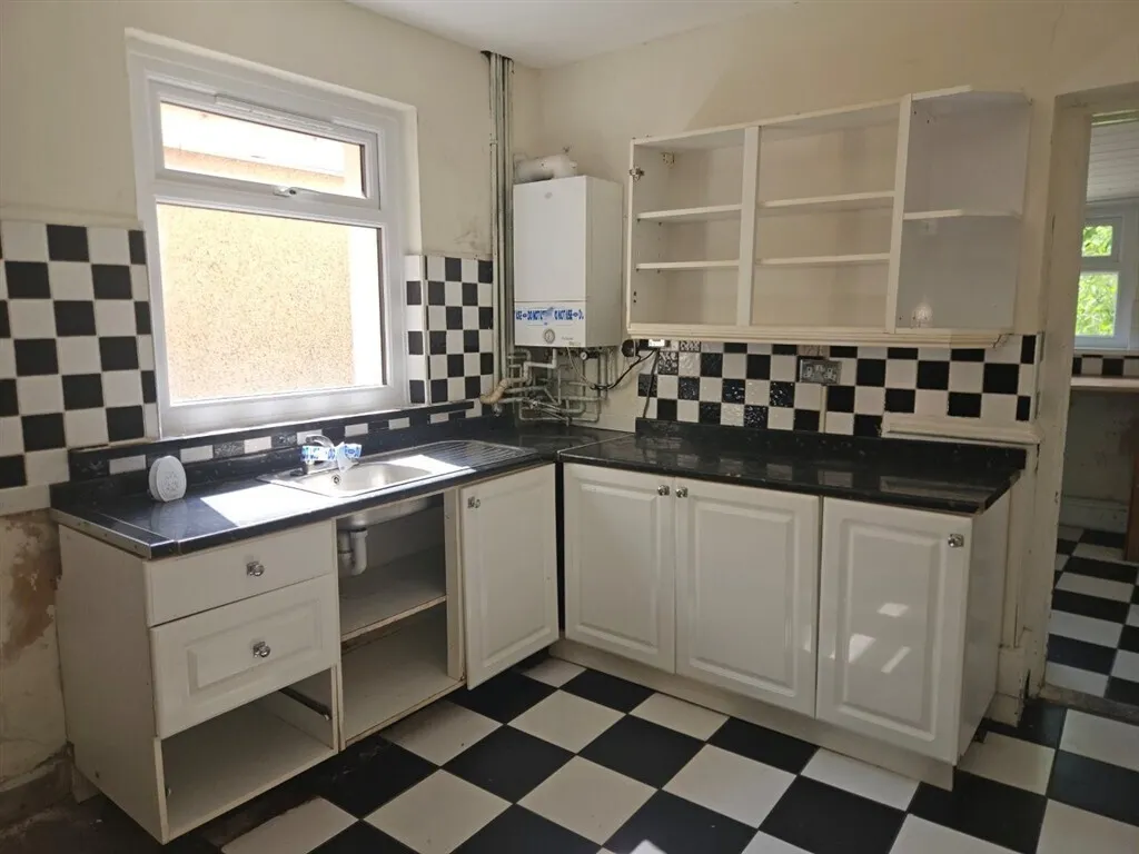 Sandfields Road, PORT TALBOT, photo 3