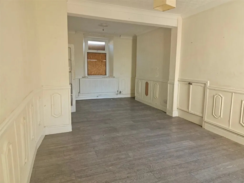 Sandfields Road, PORT TALBOT, photo 5