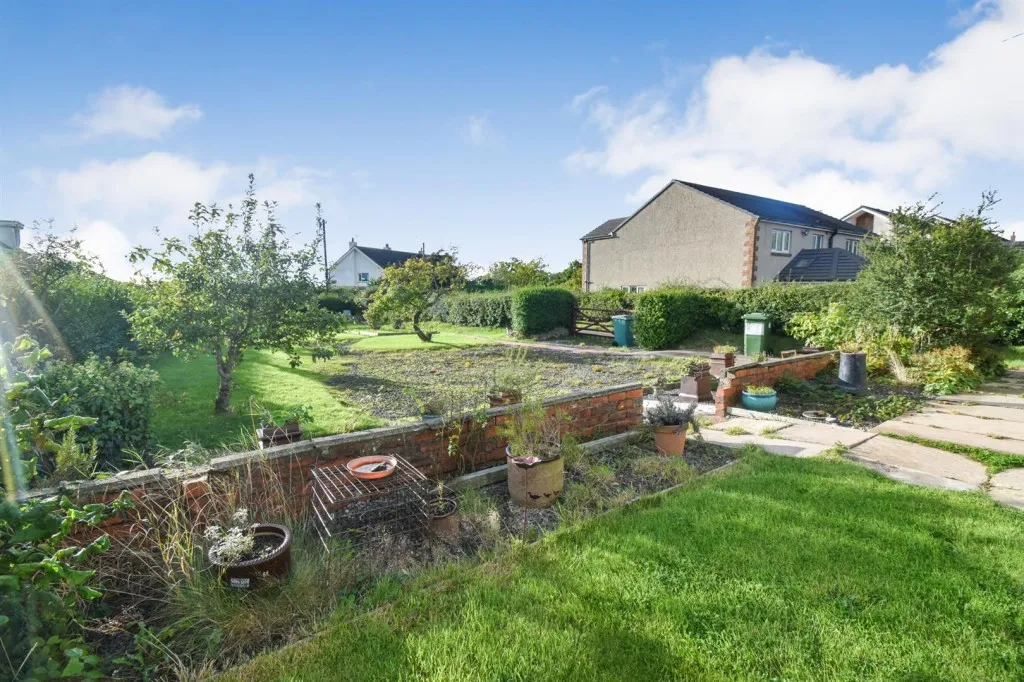 Dearham Bridge Road, Crosby, CA15, photo 14
