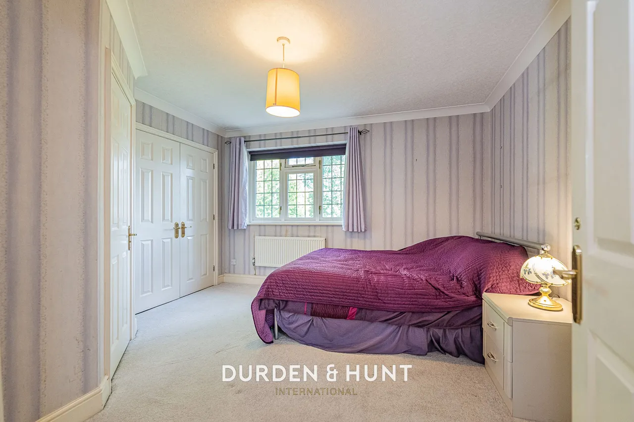 Tall Trees Close, Hornchurch, RM11, photo 22