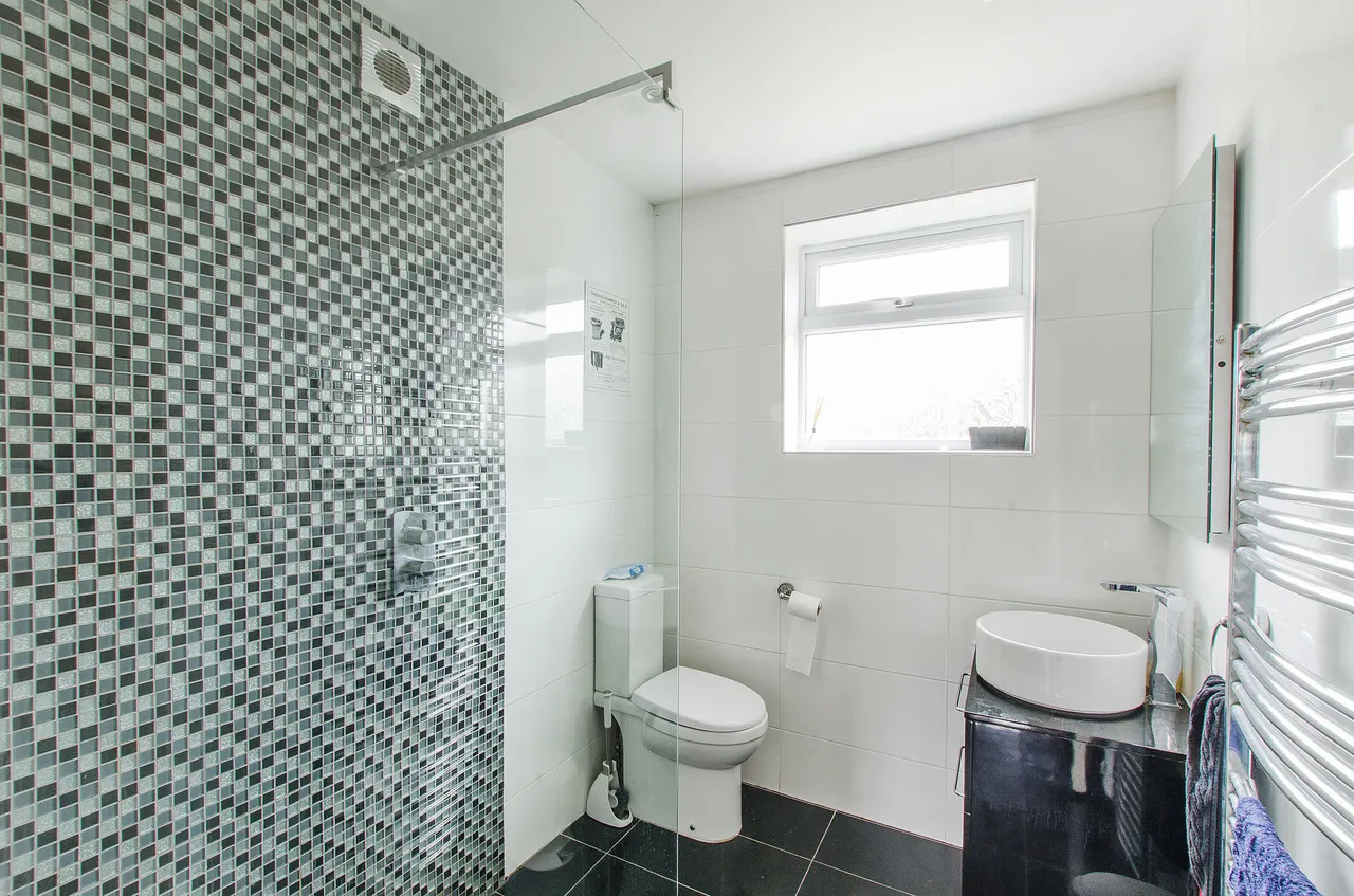 106 Ridley Road, Bromley, photo 8