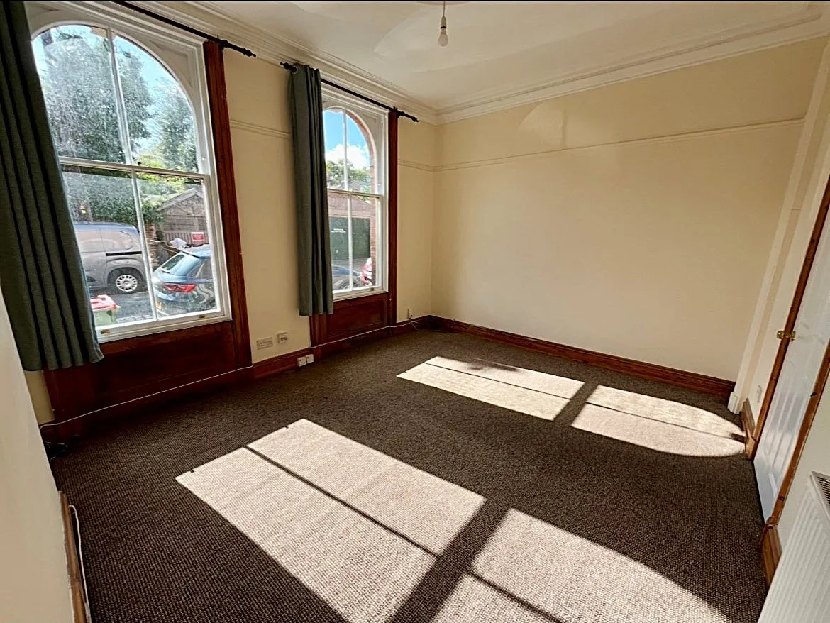 1 bed flat to rent — Latham Street, Preston, Lancashire, PR1 3TE