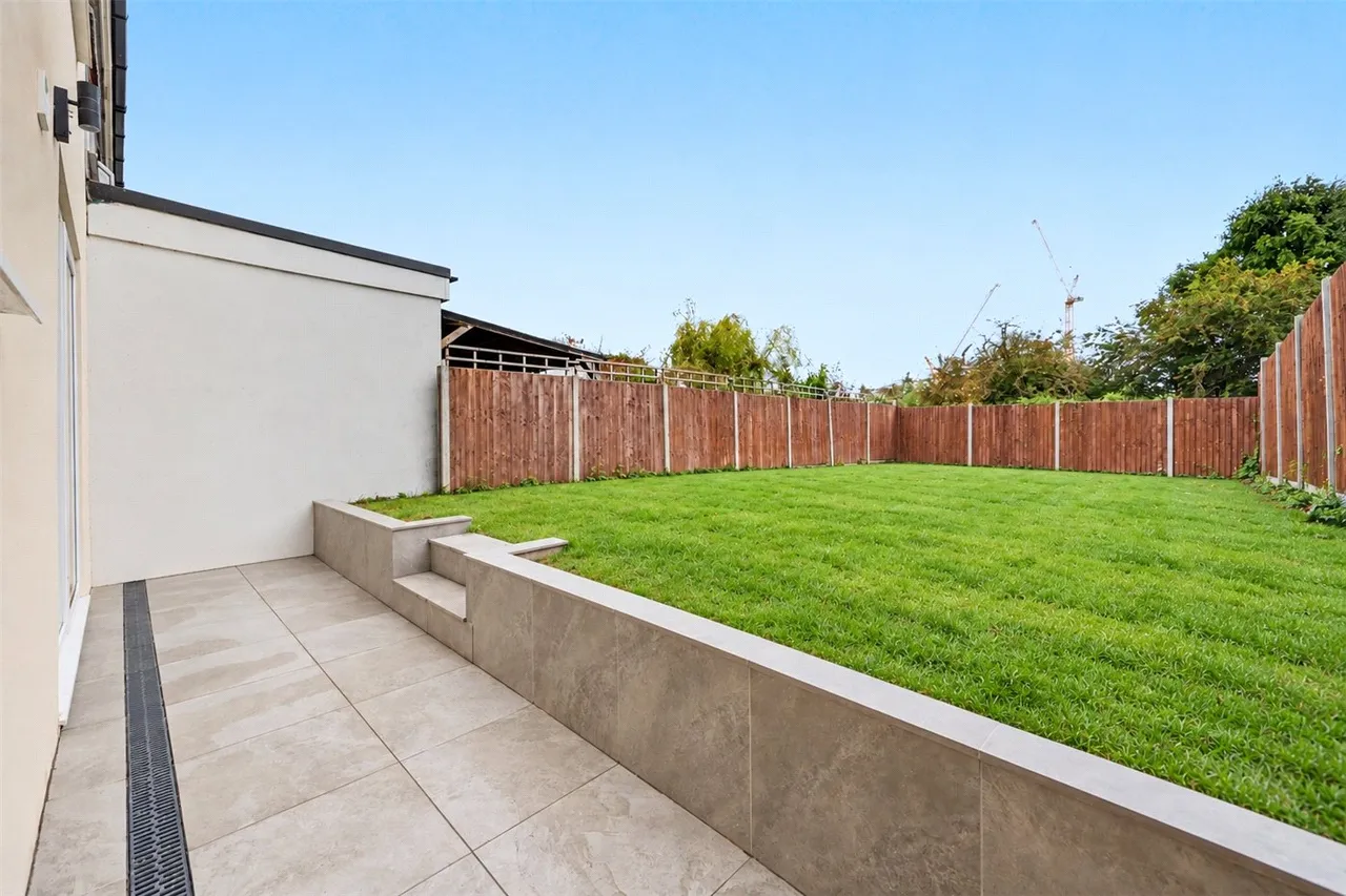 Burnley Road, London, NW10, photo 8