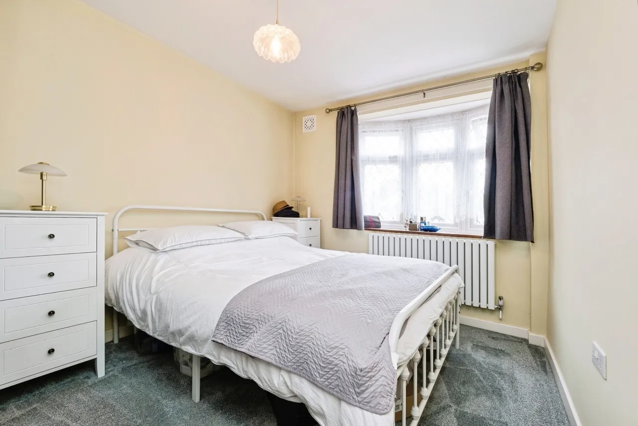 Briscoe Road, Rainham, RM13, photo 23