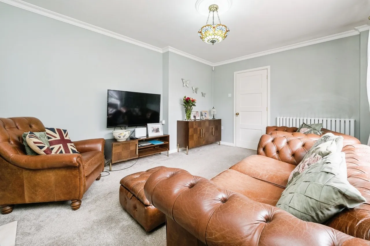 Briscoe Road, Rainham, RM13, photo 12