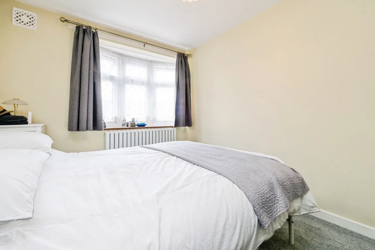 Briscoe Road, Rainham, RM13, photo 37