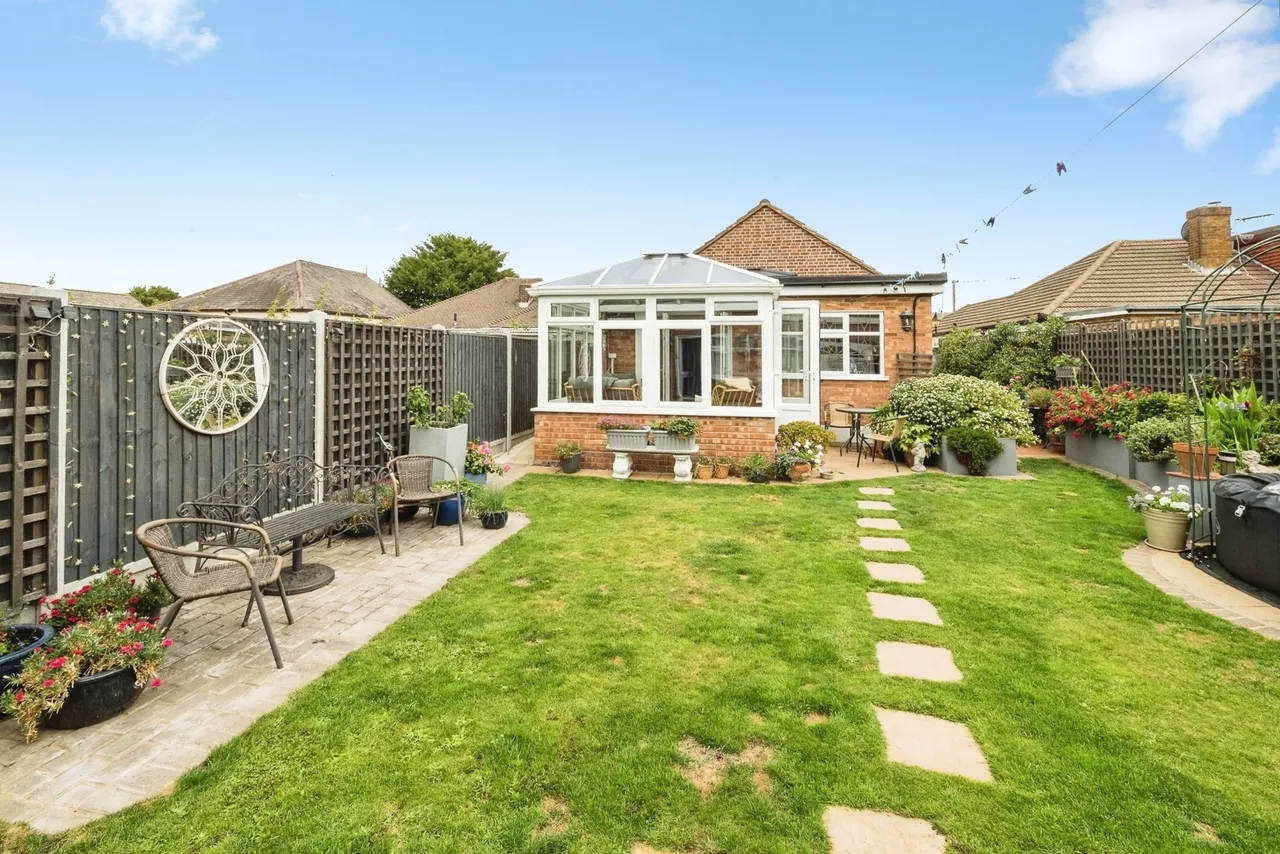 Briscoe Road, Rainham, RM13, photo 44