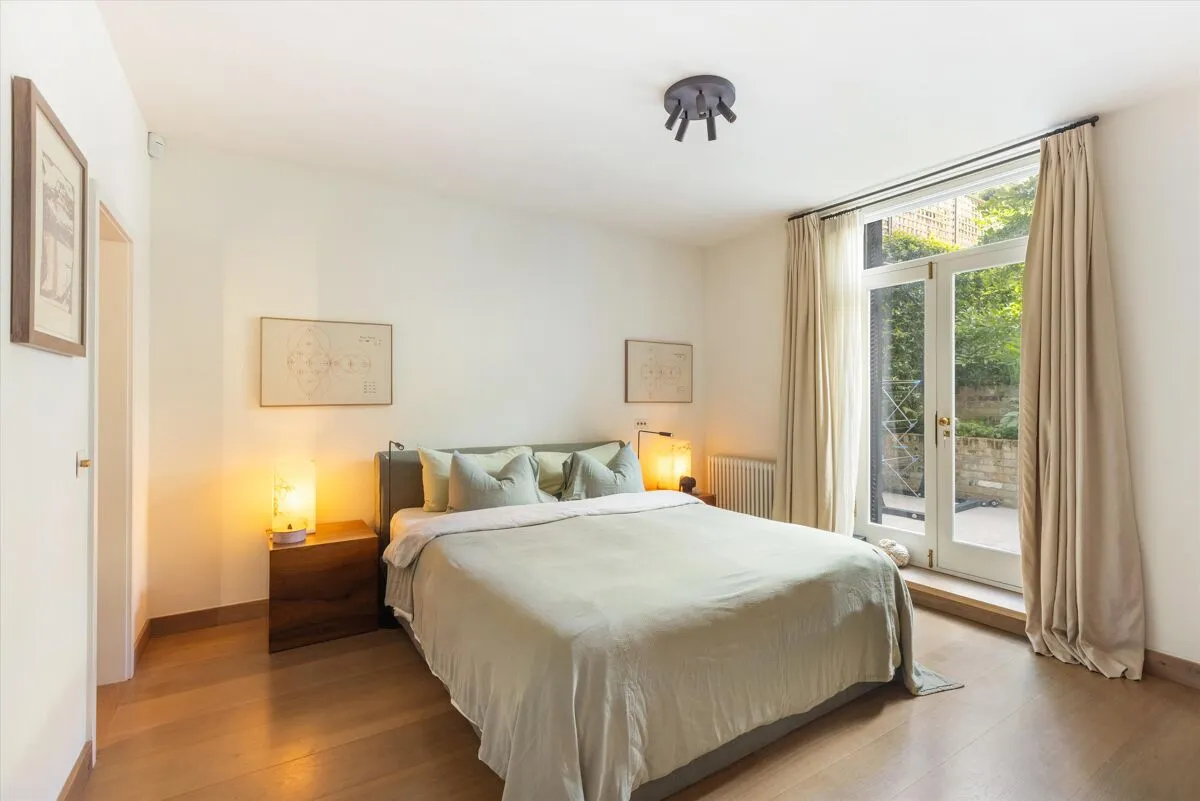 Stafford Terrace, London, W8, photo 5