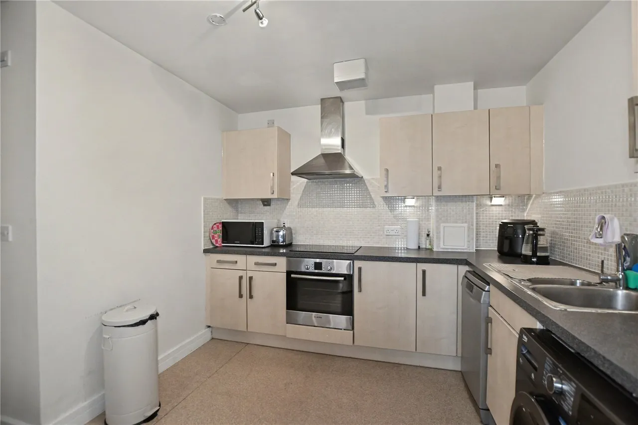 Oakwood Close, London, SE13, photo 10