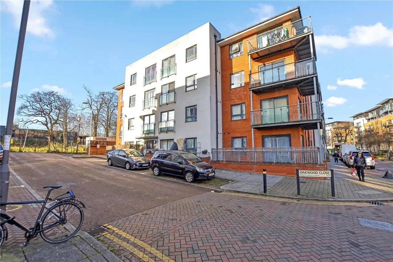 Oakwood Close, London, SE13, photo 19