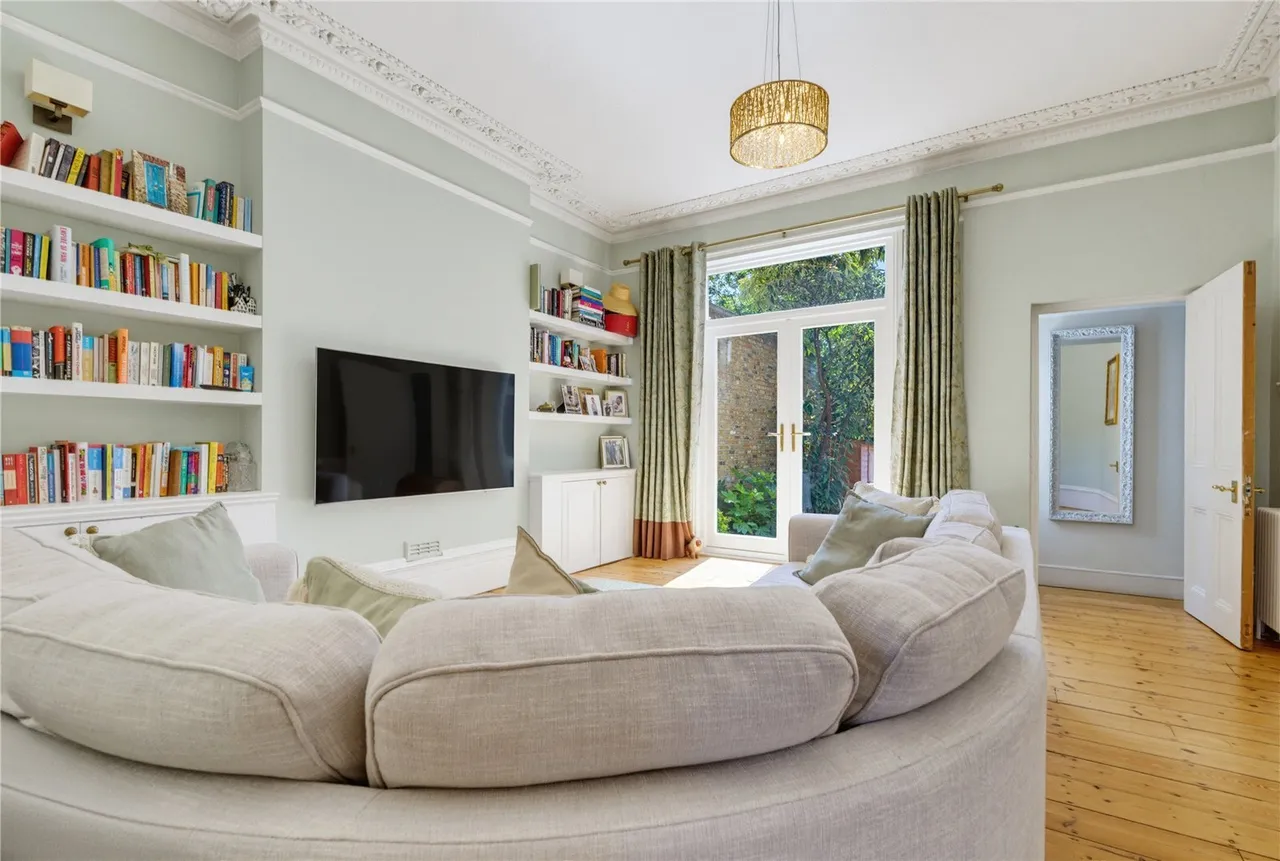 Malwood Road, London, SW12, photo 6