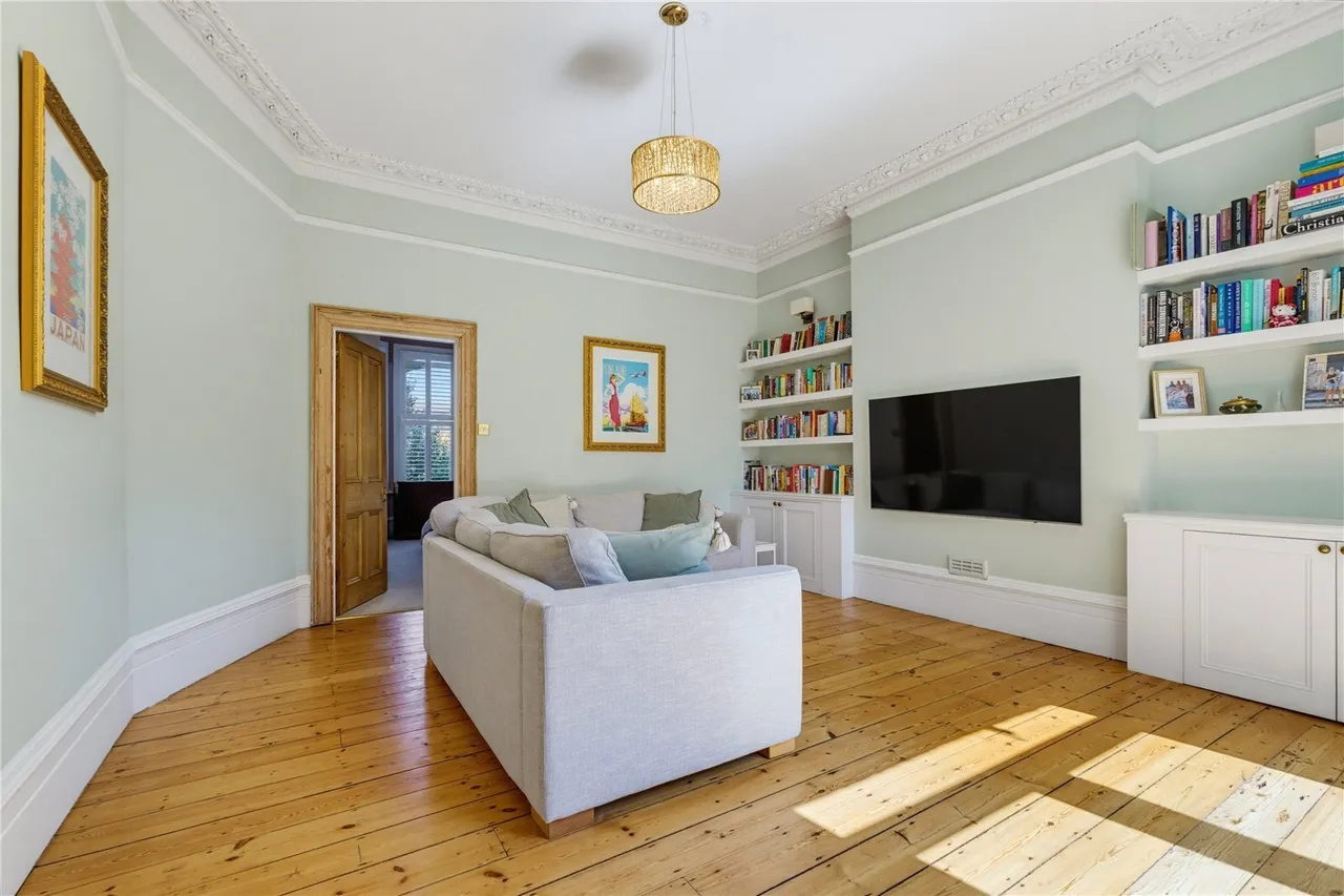 Malwood Road, London, SW12, photo 4