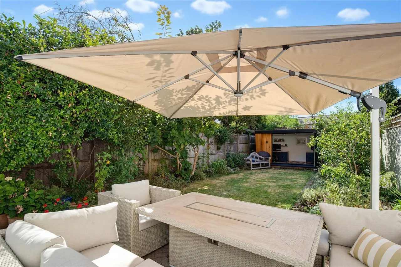 Malwood Road, London, SW12, photo 2