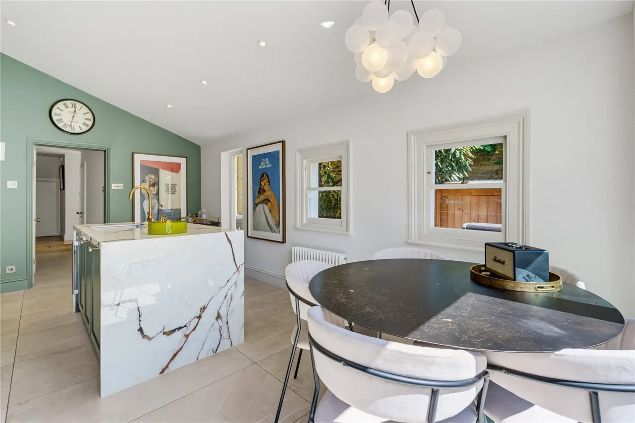 Malwood Road, London, SW12, photo 5