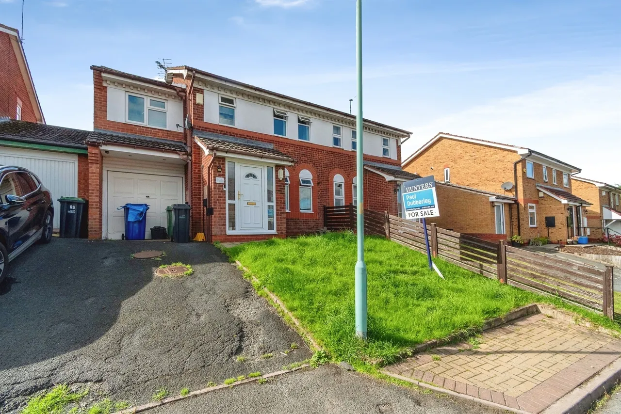 4 bed house for sale, Berrington Drive, Bilston, WV14