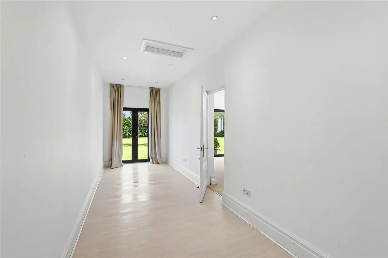 Middlewich Road, Knutsford, WA16, photo 21