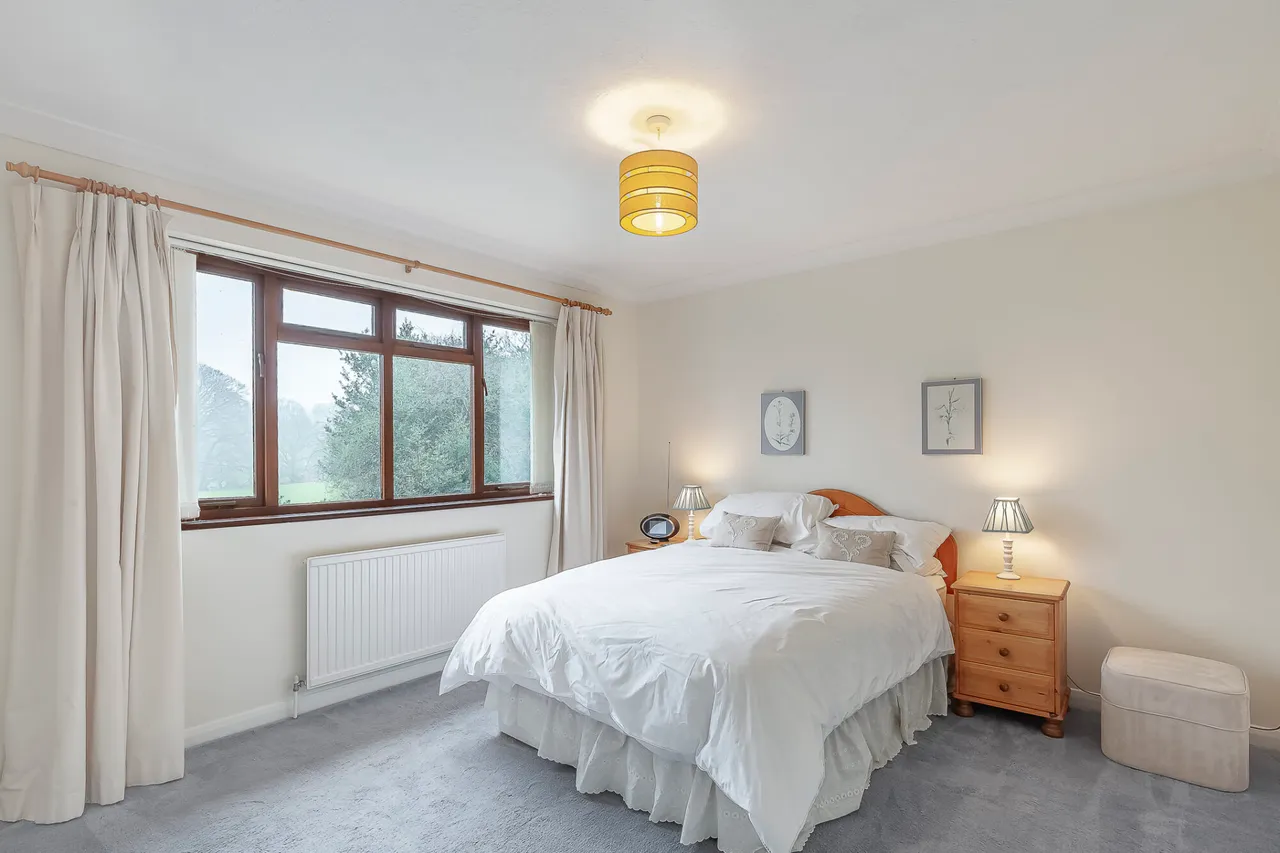 Pembury Grange, Sandown Park, Tunbridge Wells, Kent, TN2 4RP, photo 10