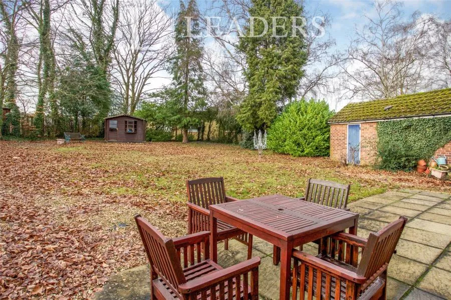 Romans Way, Woking, GU22, photo 10