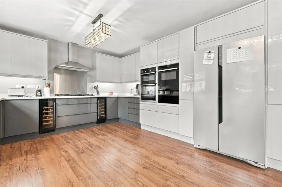 with 5 bedrooms in Takeley, Bishop's Stortford, CM22, photo 30