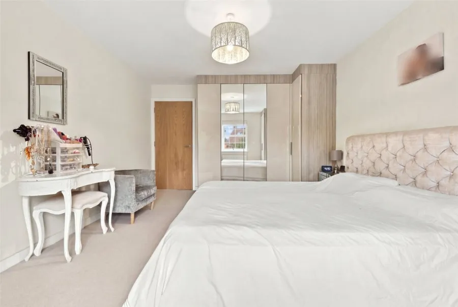 with 5 bedrooms in Takeley, Bishop's Stortford, CM22, photo 33