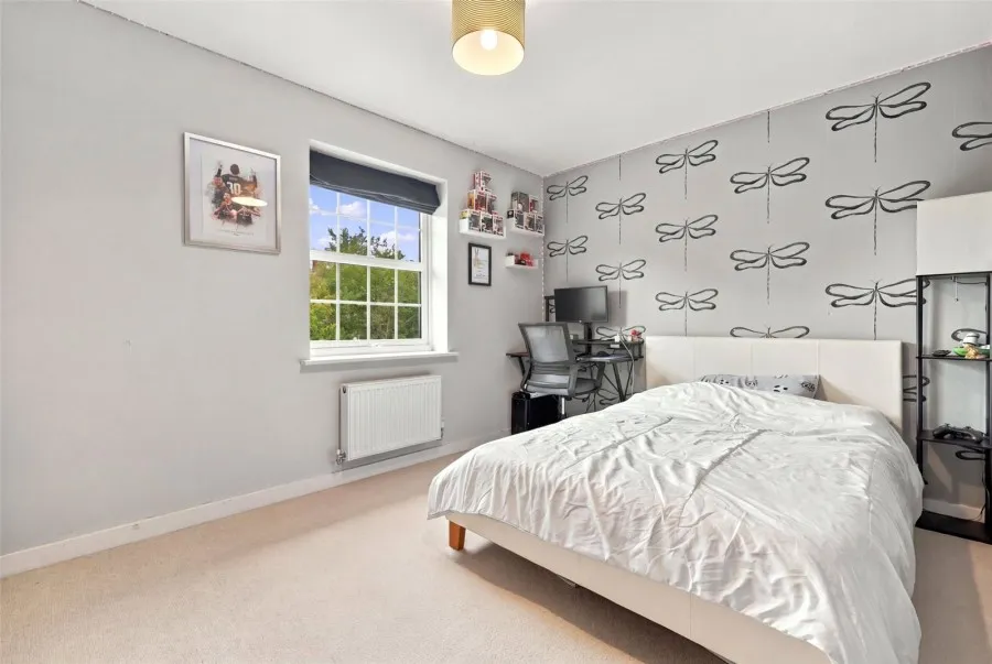 with 5 bedrooms in Takeley, Bishop's Stortford, CM22, photo 16