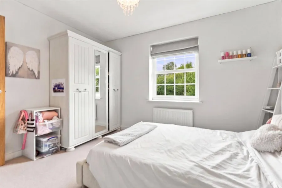 with 5 bedrooms in Takeley, Bishop's Stortford, CM22, photo 26