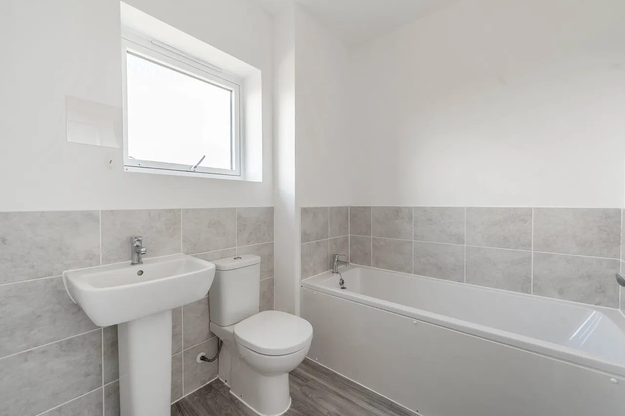 Harrow, HA2, photo 16