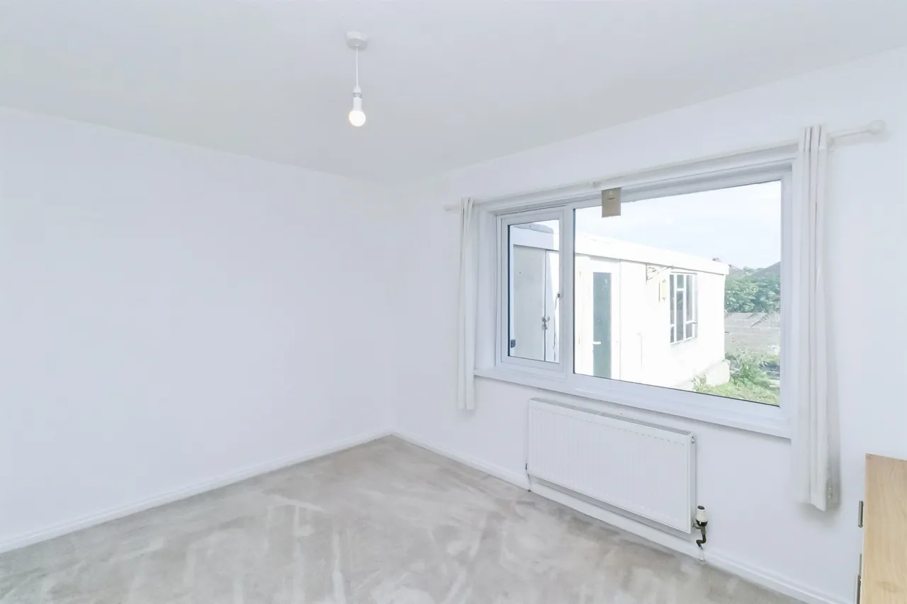 Voss Park Close, Llantwit Major, CF61, photo 8