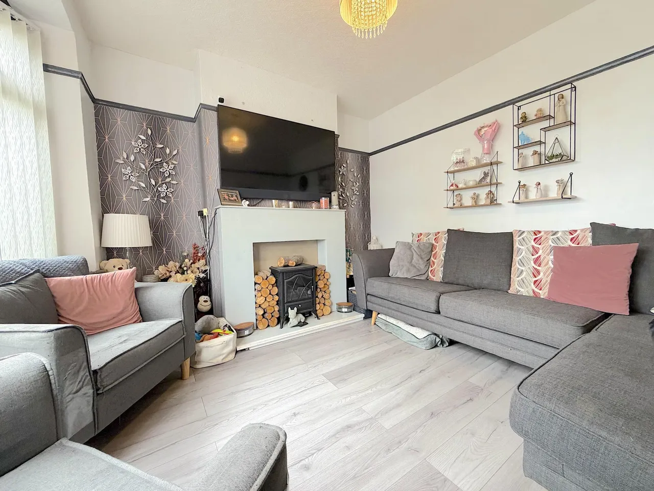 Huntington Terrace Road, Cannock Town Centre, Cannock, WS11, photo 2