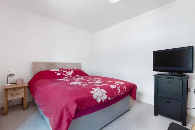 Park Way, Newbury, RG14, photo 14